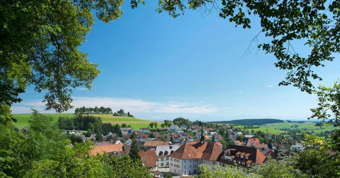 Eser-Bonndorf Exterior foto